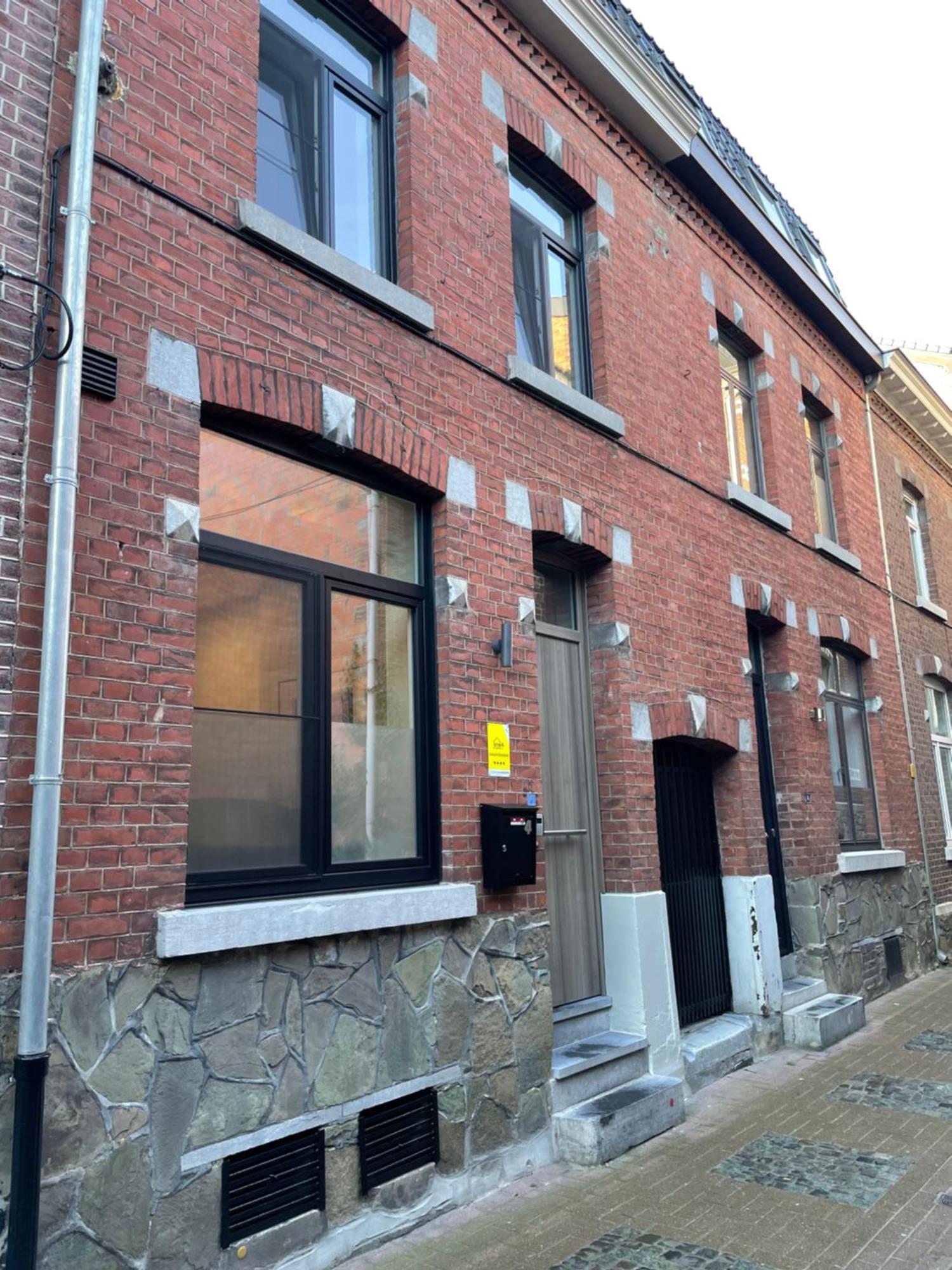 Gezellig Stadshuisje Met Patio. 통게렌 외부 사진